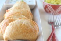 Buffalo Calzone Poppers