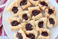 Flaky Brie Puff Bites