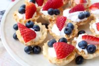 Flaky Berry Cream Bites