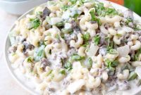 Philly Cheesesteak Macaroni Meltdown