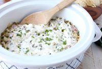 Creamy Slow Cooker Ham and Jalapeño Popper Dip