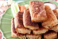 Crispy Buffalo Chicken Rolls