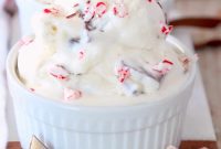 Peppermint Bark No-Churn Ice Cream