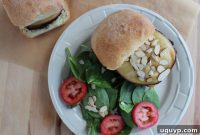 Dark Roast Earthy Gouda Burger