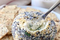 Ultimate Everything Bagel Cheddar Ball