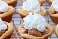 Little Apple Pies