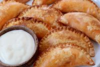 Buffalo Chicken Poppers