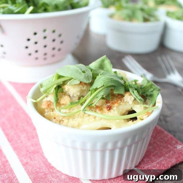 Creamy Chicken Caesar Baked Pasta Cups, ideal party appetizer